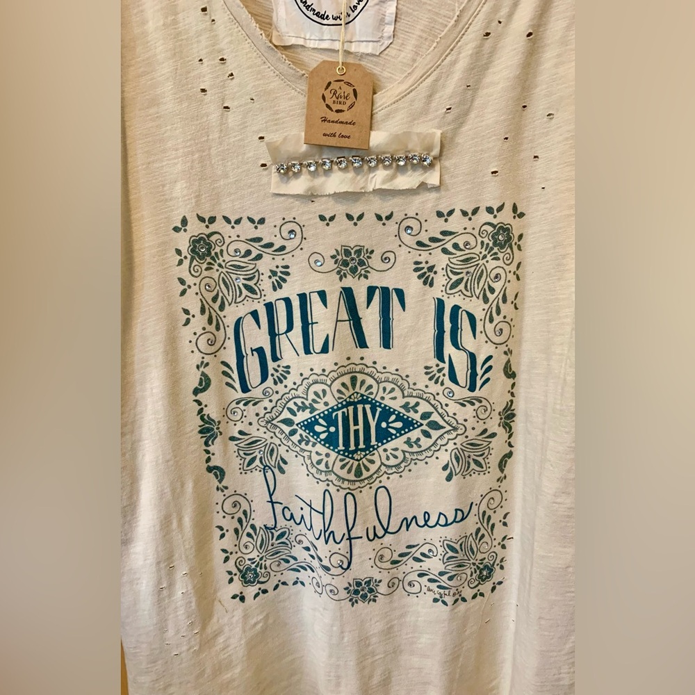 Women’s Short Sleeve Graphic Tee with Embellishment - Cream - Picture 2 of 7